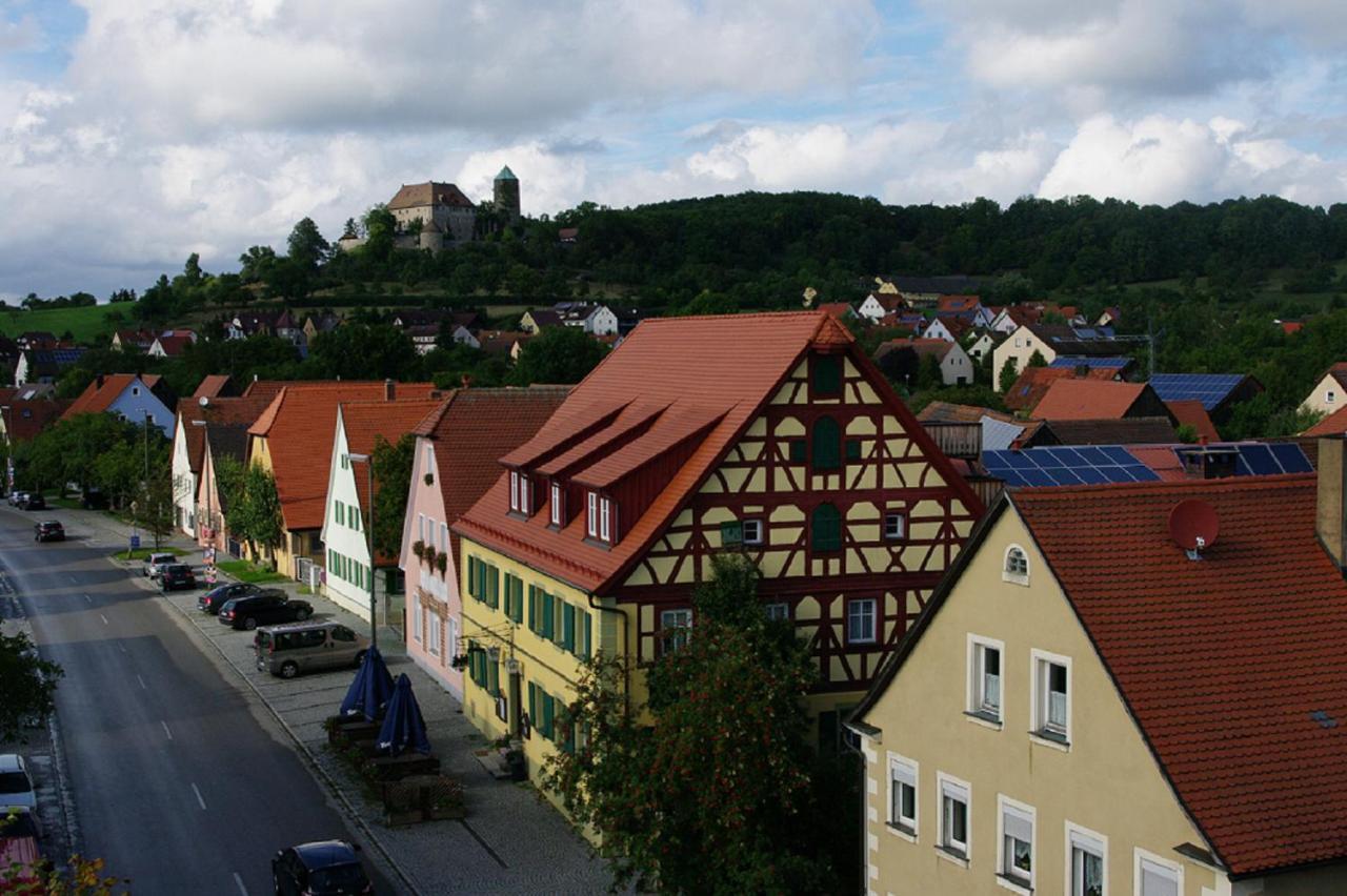 Gasthaus Schwarzer Adler Colmberg Exterior photo